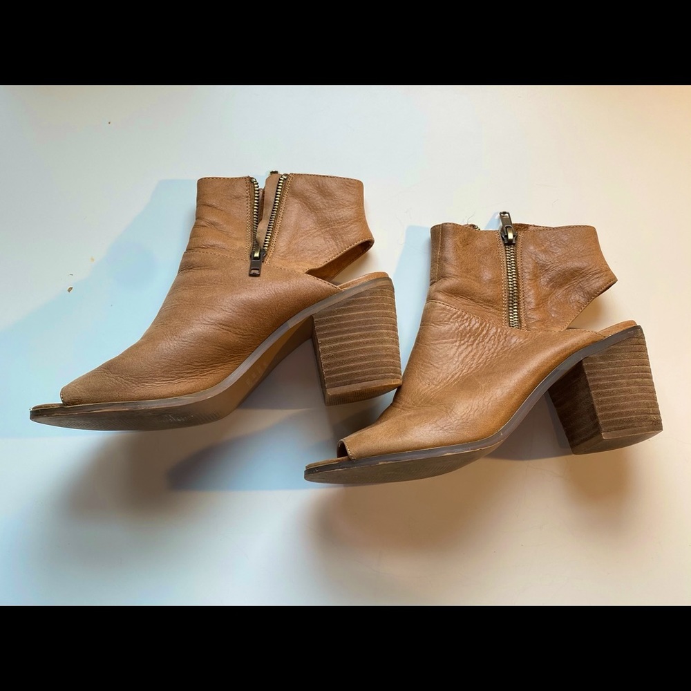 Top End heeled booties size 39 (aprox. US 8 1/2)